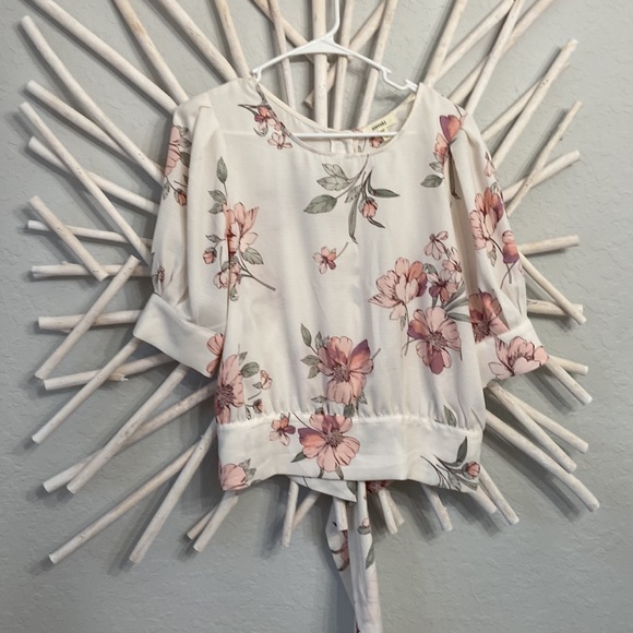 Meraki womens top Soft white/ Floral 3/4 sleeve - Picture 9 of 9